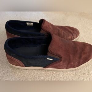 Tom’s Slip-On Shoes